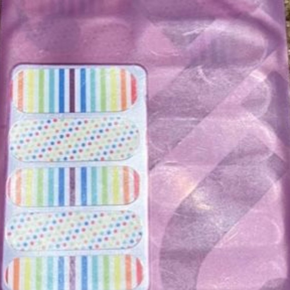 NEW Jamberry nail wraps Clowning Around 1K41